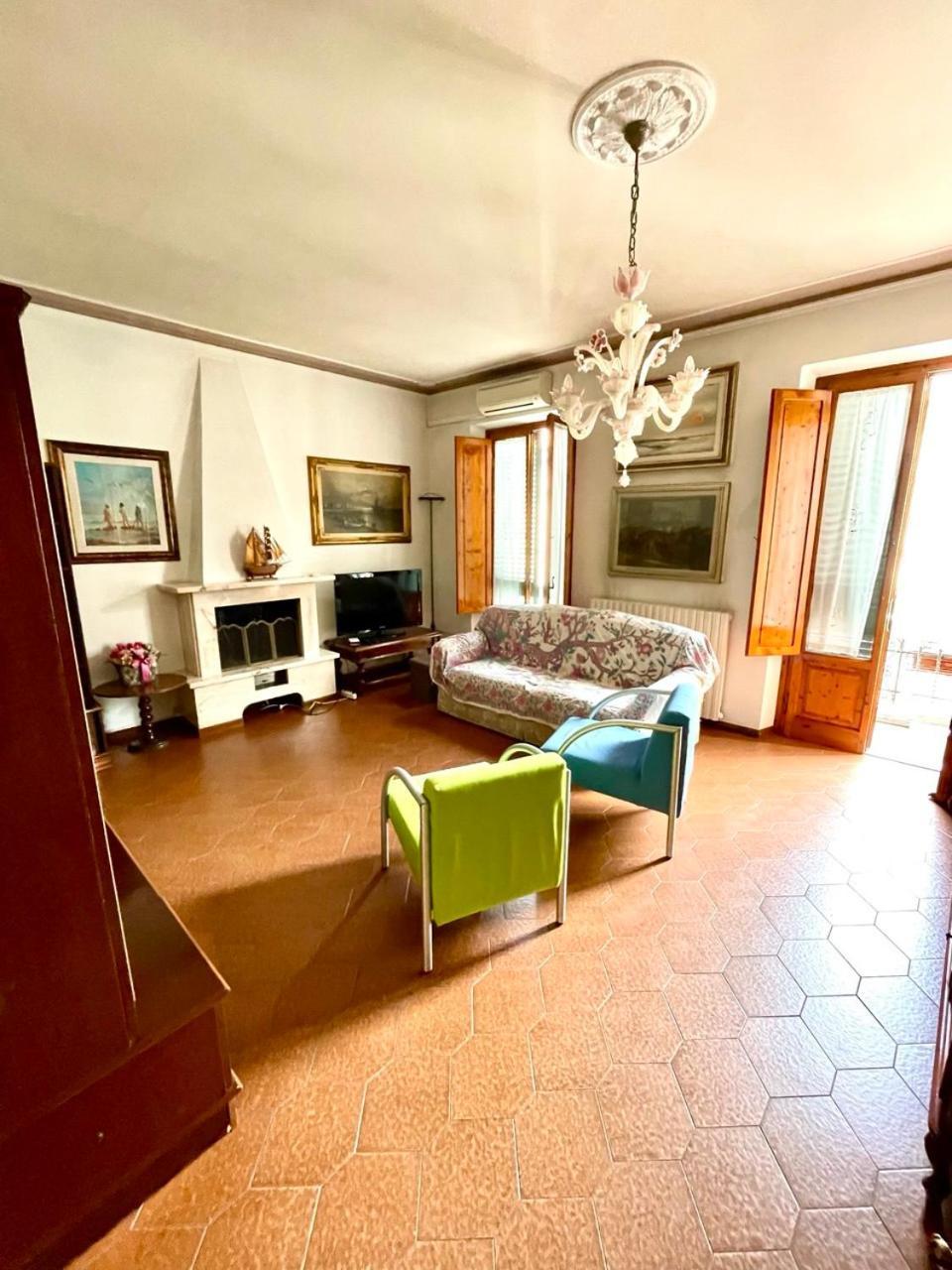 Villa Casa Ave Viareggio Esterno foto